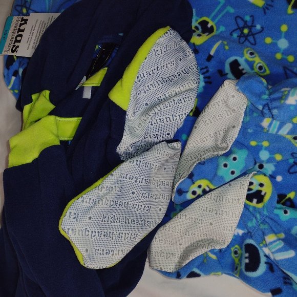 Pajamas - Picture 3 of 5